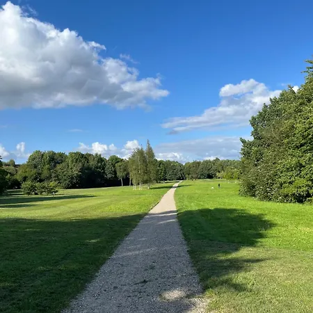 Aarhus - Tilstparkvej14 فيلة